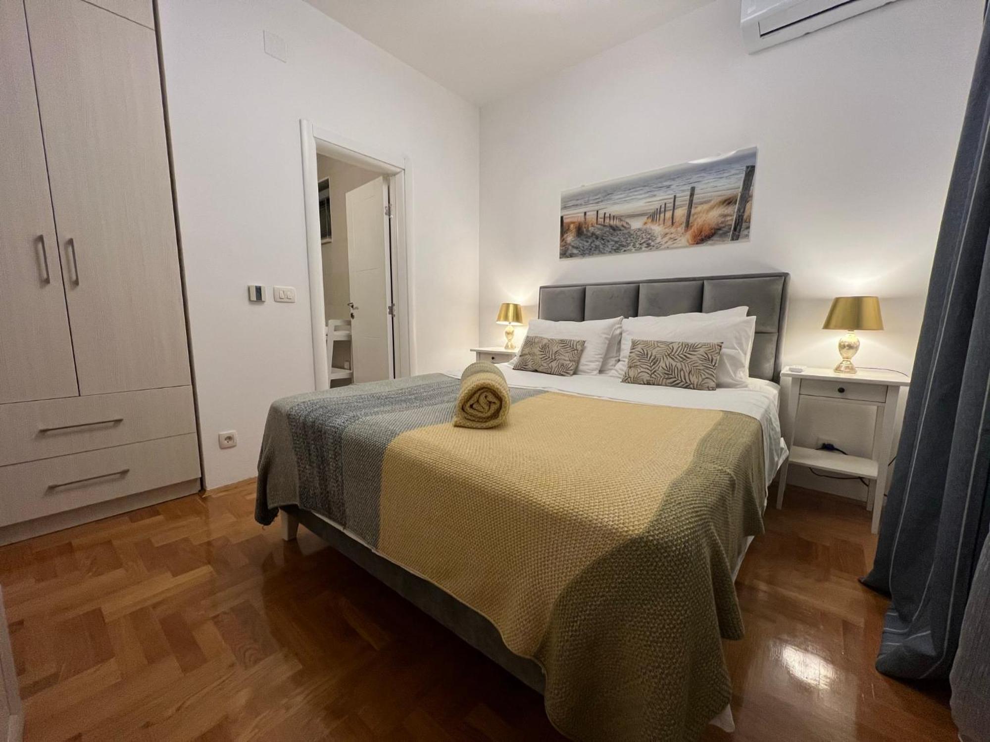 Acacia Hill A3 Apartment Thenovici Exterior photo