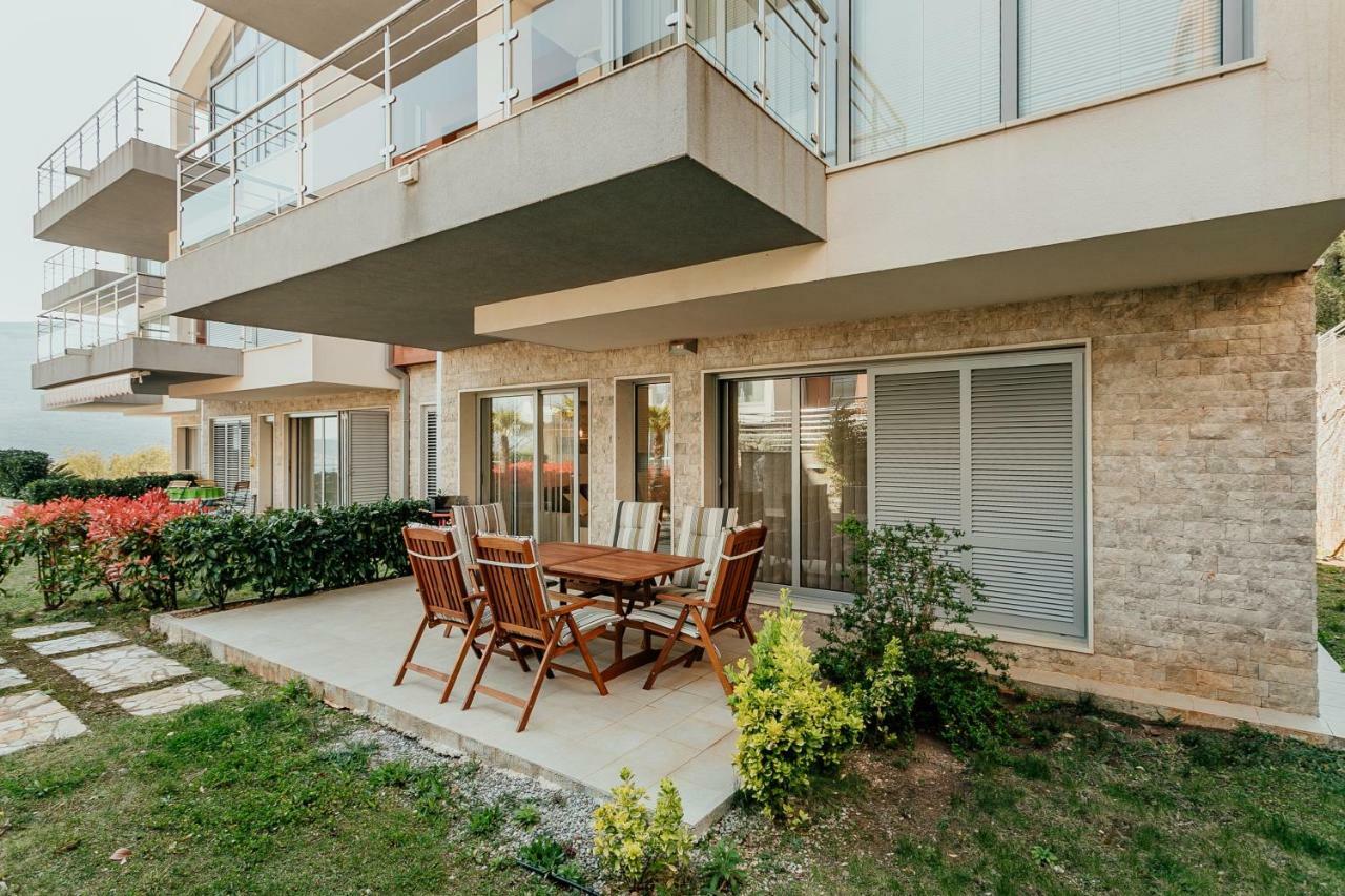 Acacia Hill A3 Apartment Thenovici Exterior photo
